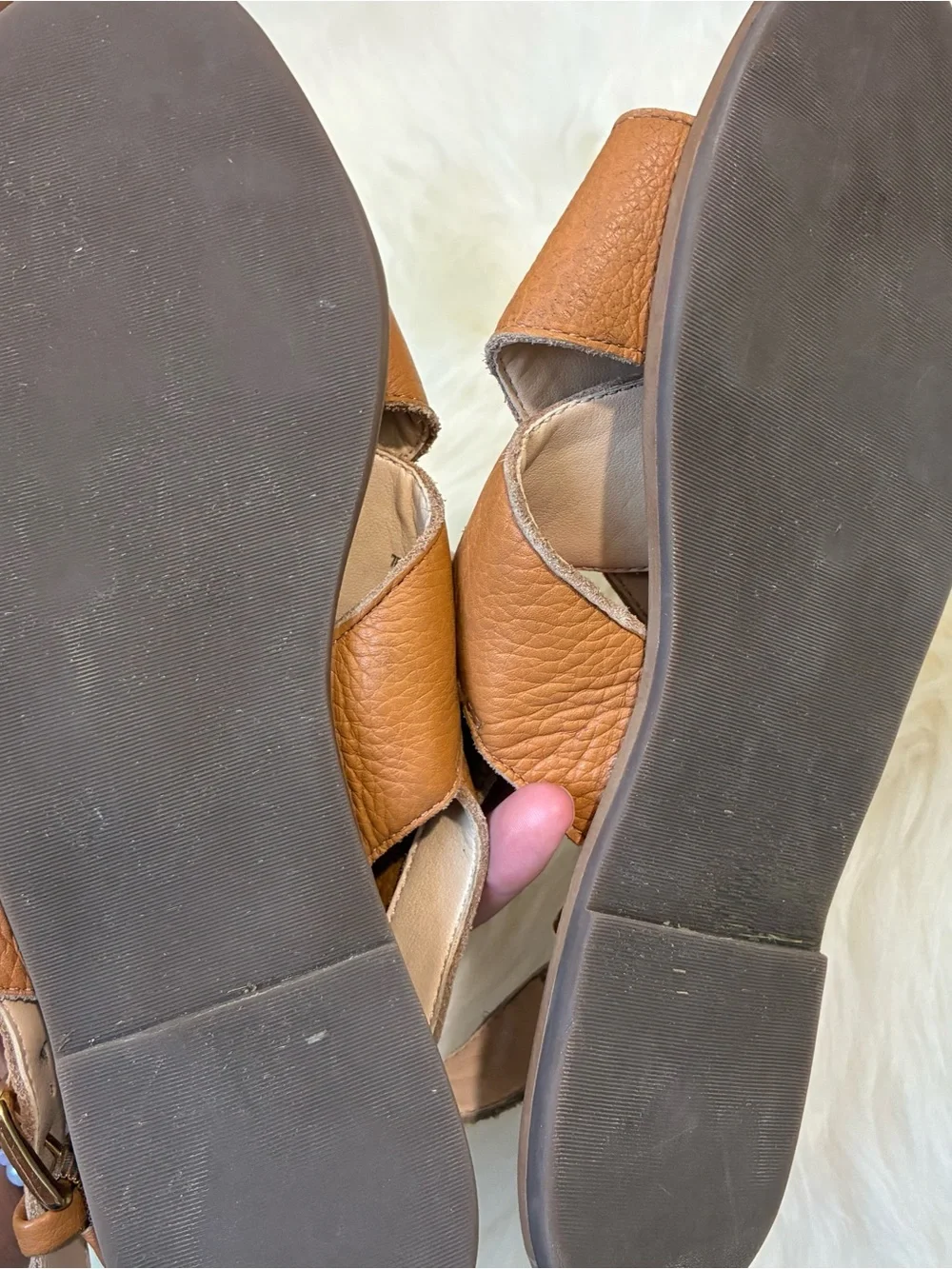 Crewcuts Tan Strappy Sandals • Size 3